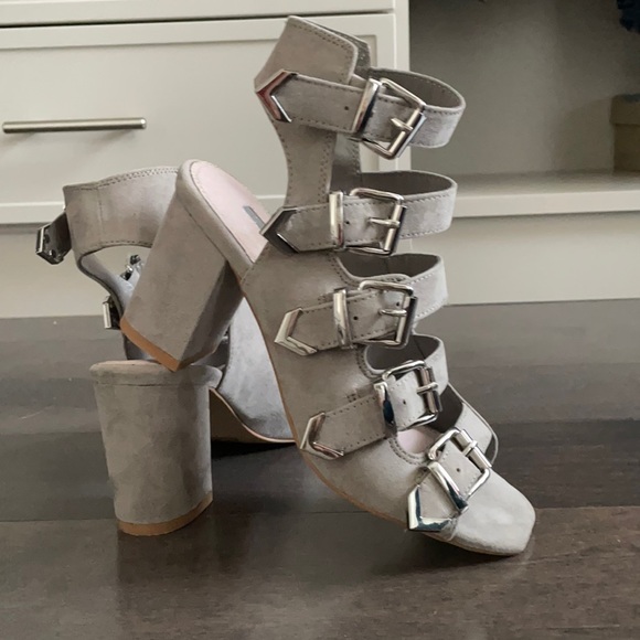Topshop grey suede high heel sandal. Never worn. - Picture 4 of 8